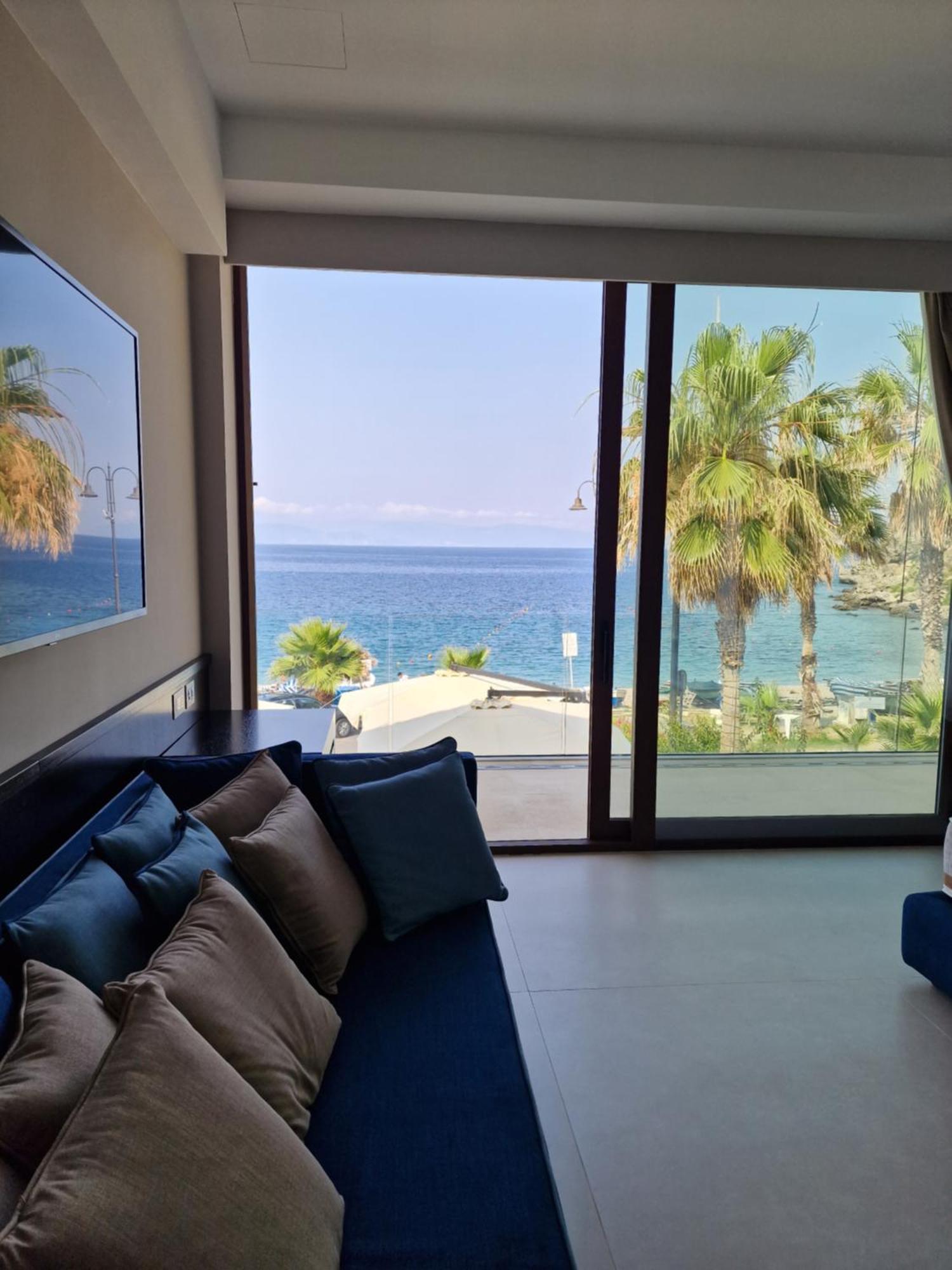 Ngonia Bay Boutique Hotel Milazzo Extérieur photo