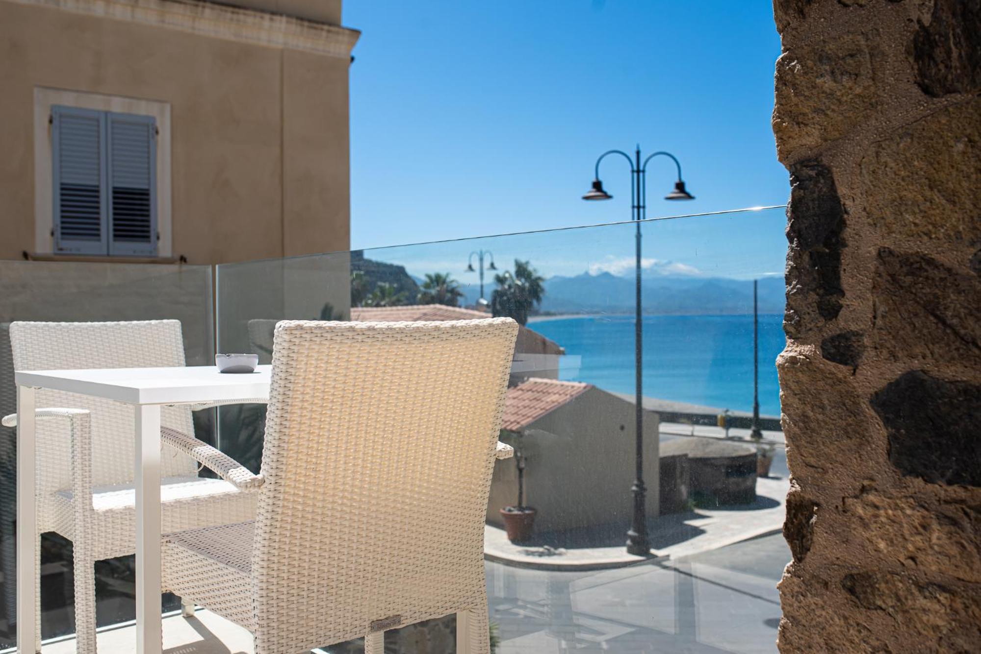 Ngonia Bay Boutique Hotel Milazzo Extérieur photo