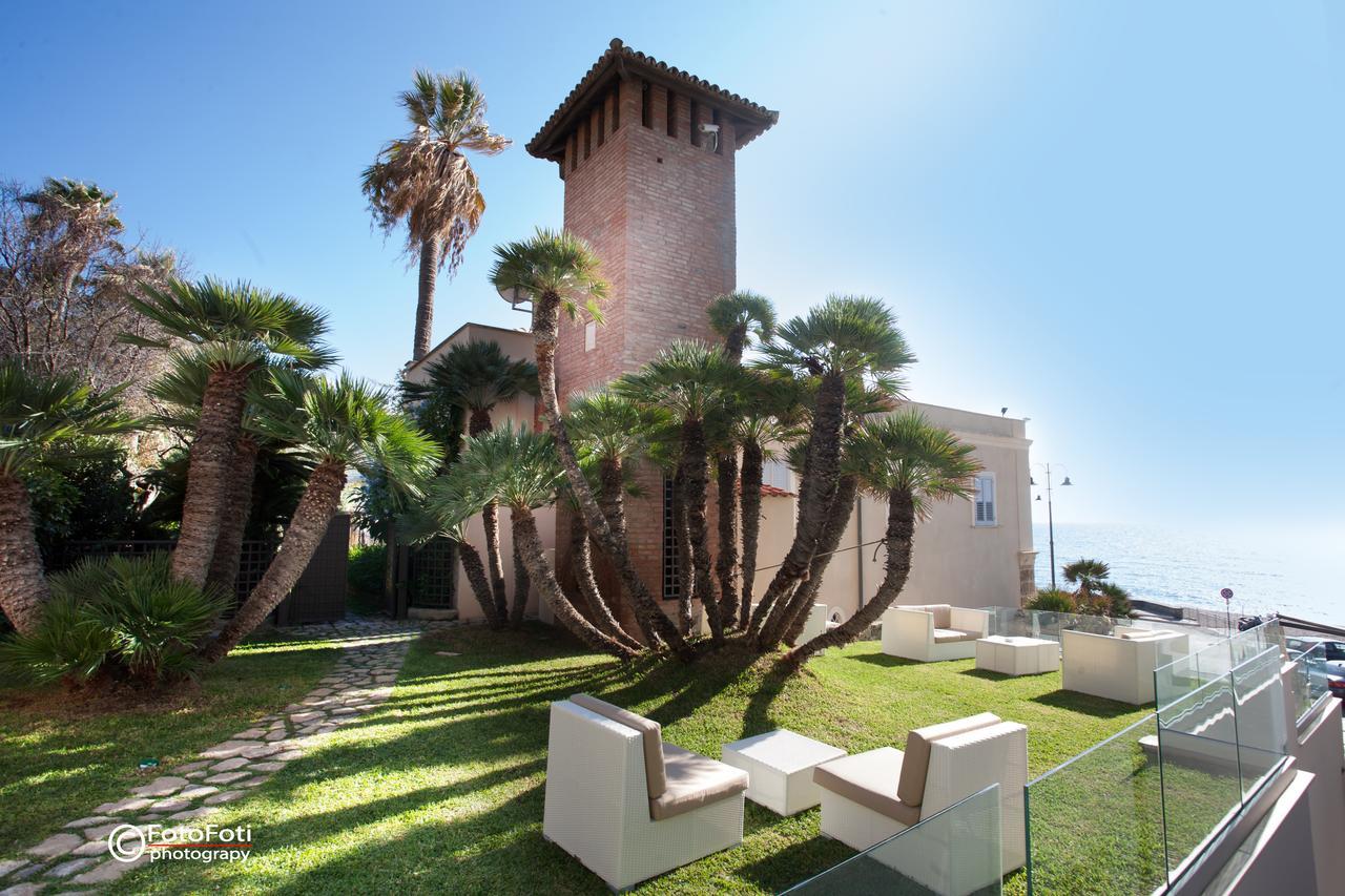 Ngonia Bay Boutique Hotel Milazzo Extérieur photo