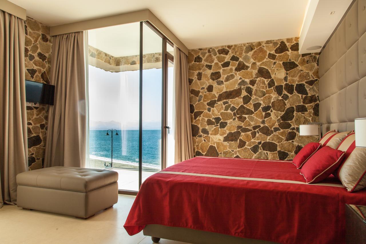 Ngonia Bay Boutique Hotel Milazzo Extérieur photo
