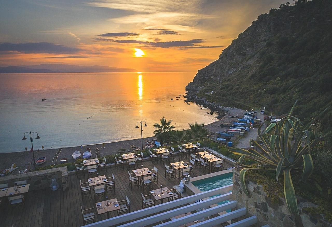 Ngonia Bay Boutique Hotel Milazzo Extérieur photo
